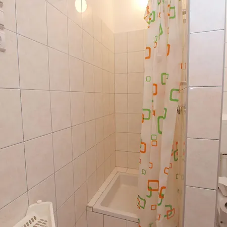 Apartman Rov 894 *