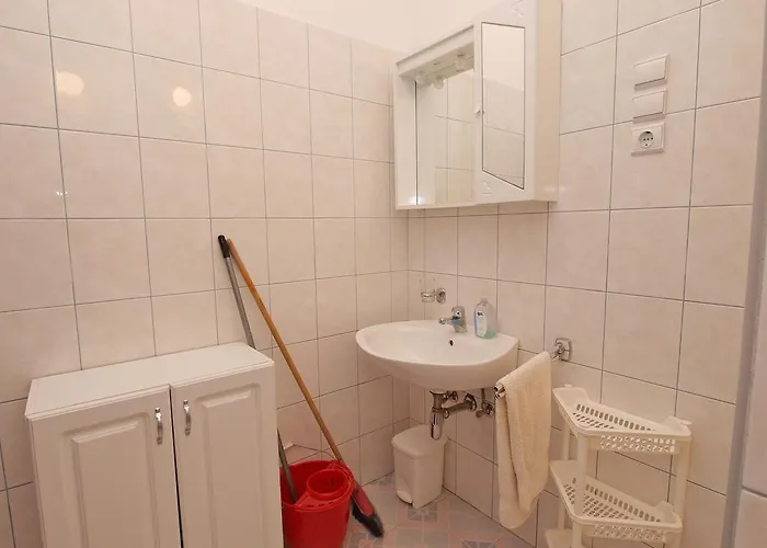 Apartament Rov 894 *